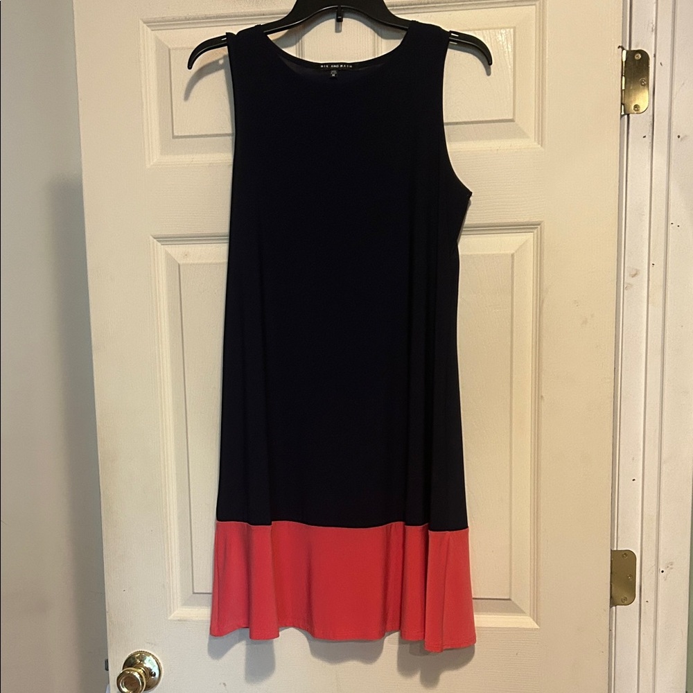 Nik and Nash Navy and Pink Sleeveless Shift Dress Size Medium